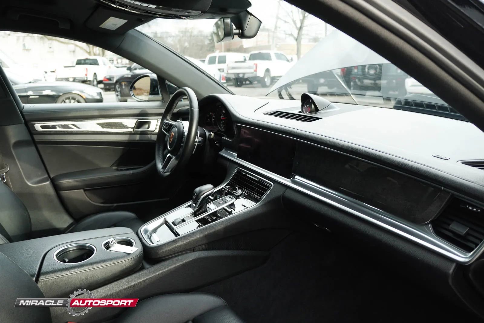 Used 2017 Porsche Panamera 4S AWD/4WD image 32