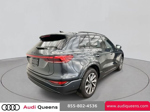 Used 2025 Audi Q6 e-tron Premium w/ Convenience Package image 5