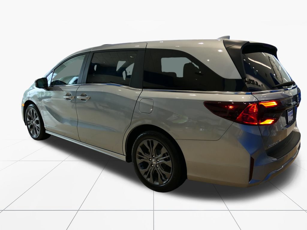 New 2027 Honda Odyssey Touring image 5