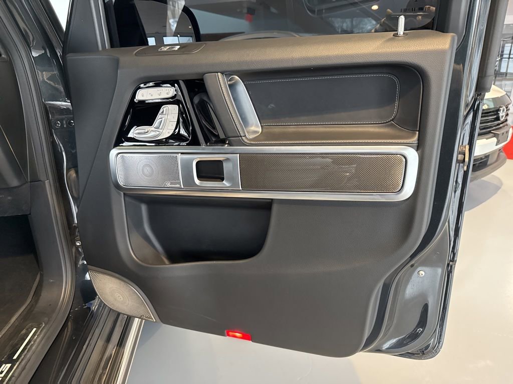 Used 2024 Mercedes-Benz G 63 AMG 4MATIC w/ Seat Comfort Package image 35