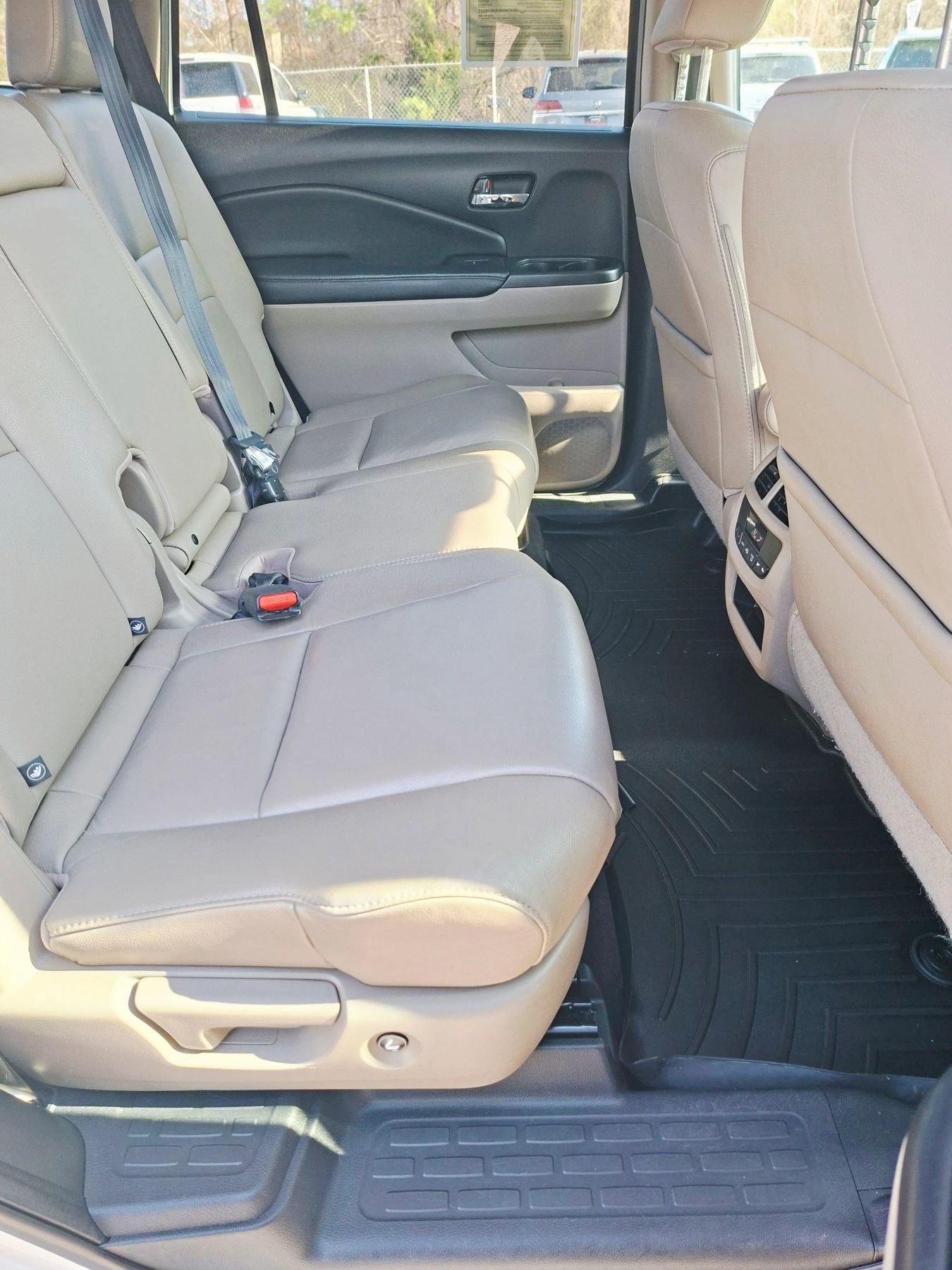 Used 2016 Honda Pilot EX-L image 17