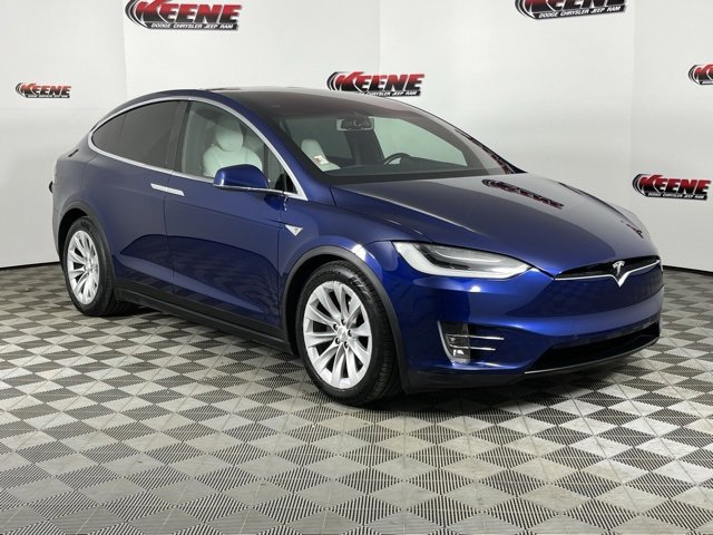 Used 2016 Tesla Model X 90D image 2