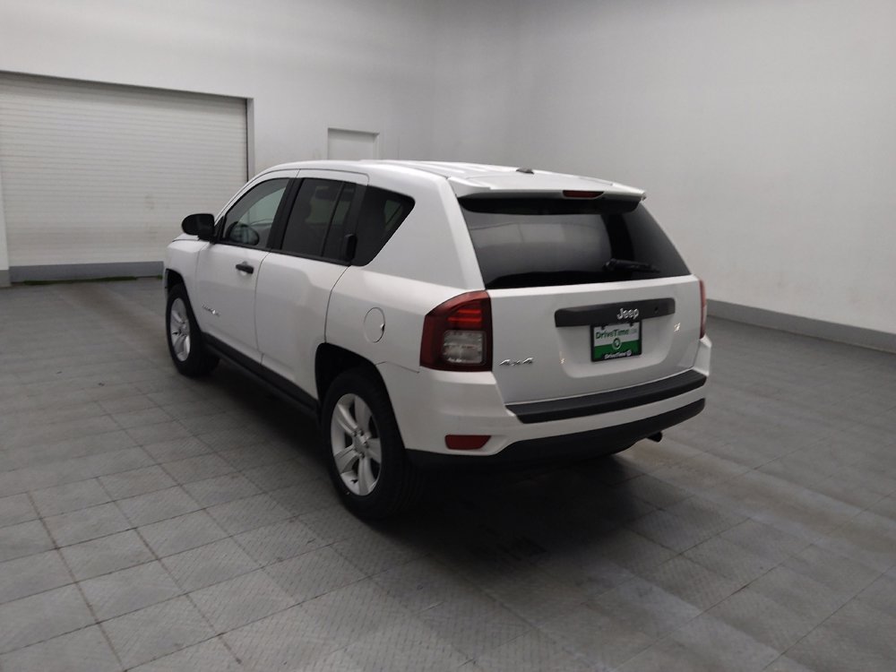 Used 2016 Jeep Compass Sport image 5
