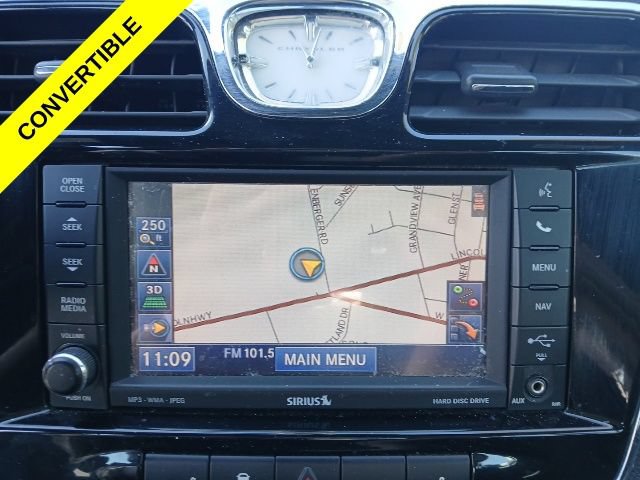Used 2012 Chrysler 200 S FWD image 18