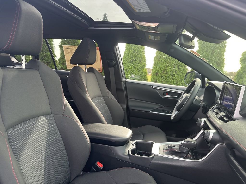Certified 2025 Toyota RAV4 SE image 37