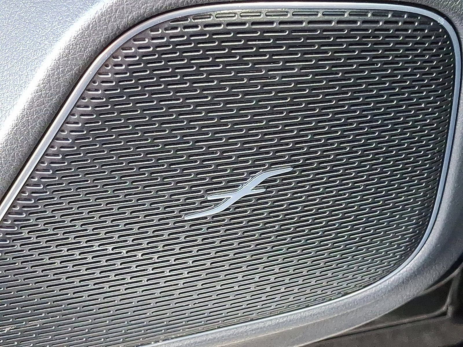 Used 2024 Mercedes-Benz GLB 250 4MATIC image 26