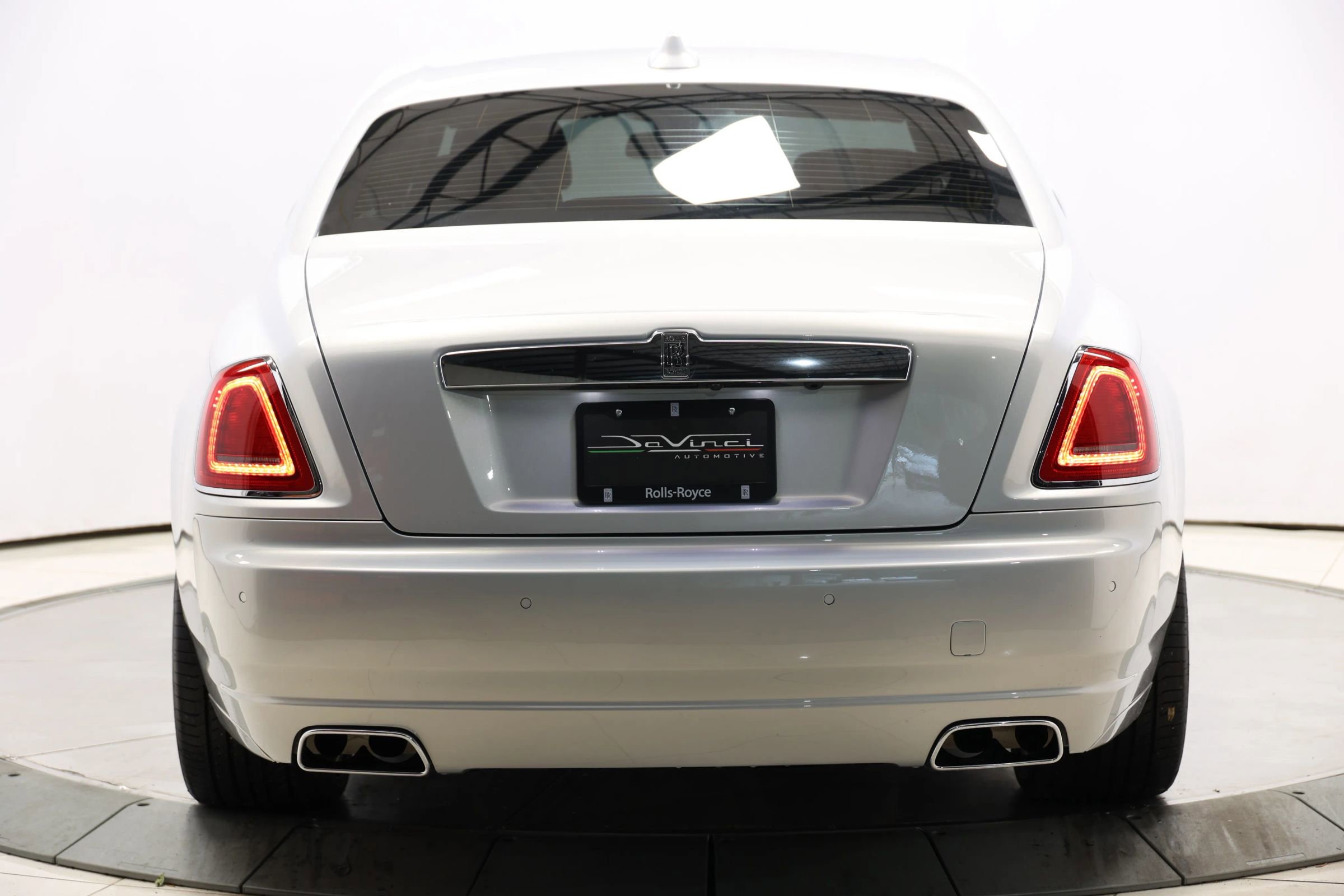 Used 2019 Rolls-Royce Ghost image 89