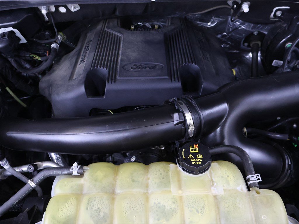 Used 2020 Ford Expedition Limited w/ Special Edition Package image 30