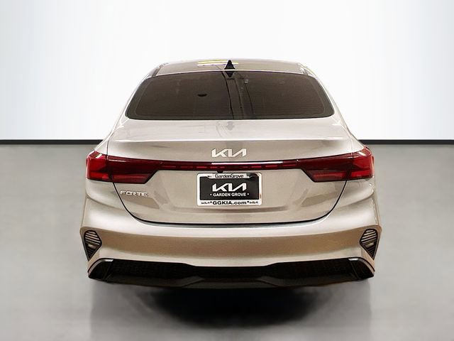 Certified 2024 Kia Forte LXS FWD image 6