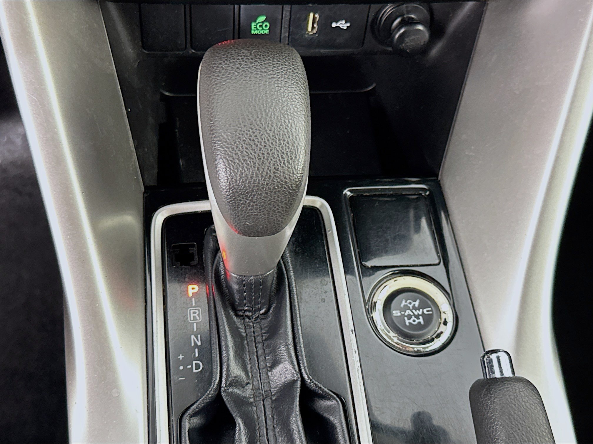 Used 2022 Mitsubishi Eclipse Cross ES AWD/4WD image 18