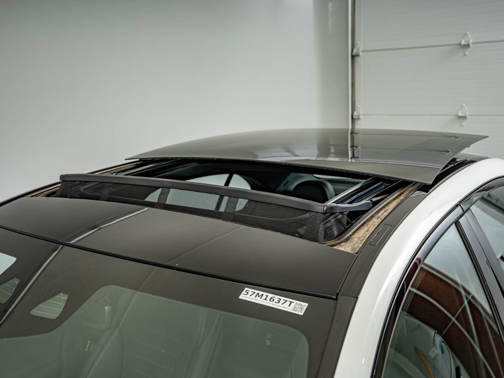 Certified 2023 Mercedes-Benz C 300 4MATIC Sedan w/ AMG Line w/ Night Package image 17