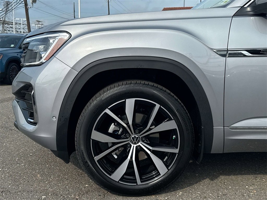 New 2026 Volkswagen Atlas SEL Premium R-Line image 5