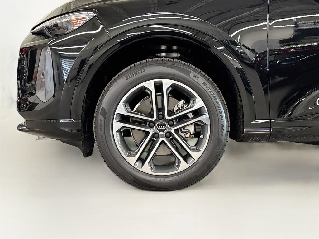 New 2026 Audi Q5 Premium Plus AWD/4WD image 25