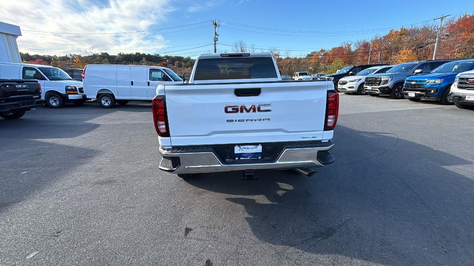 New 2026 GMC Sierra 2500 SLE w/ SLE Value Package; image 6