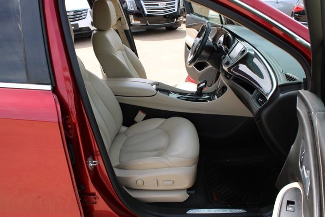 Used 2017 Buick Envision Preferred FWD image 34