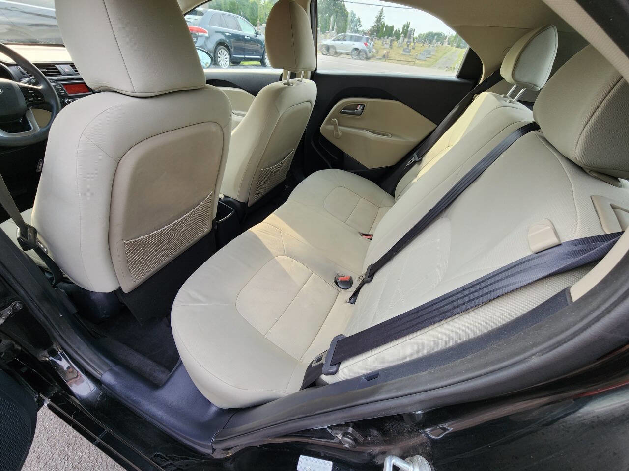 Used 2013 Kia Rio LX image 14