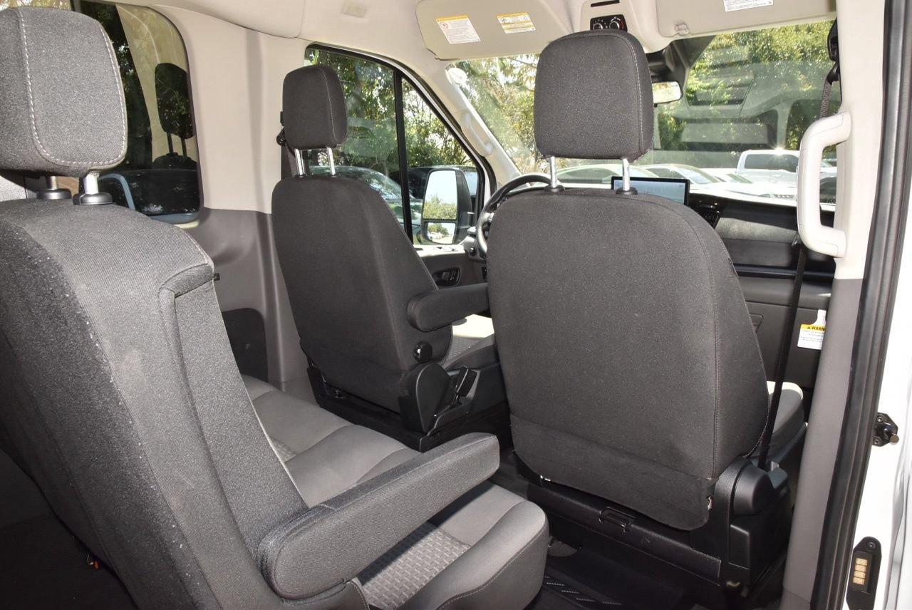 Certified 2025 Ford Transit 350 XLT RWD image 15