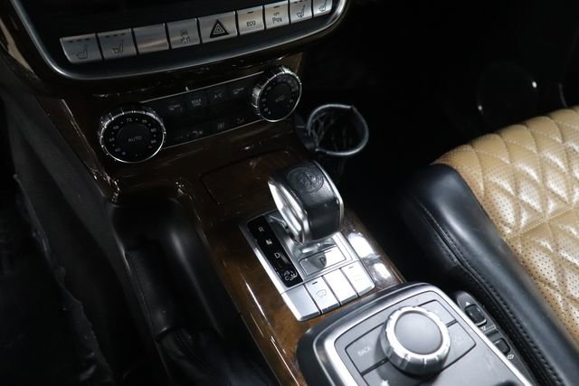 Used 2015 Mercedes-Benz G 63 AMG 4MATIC image 36