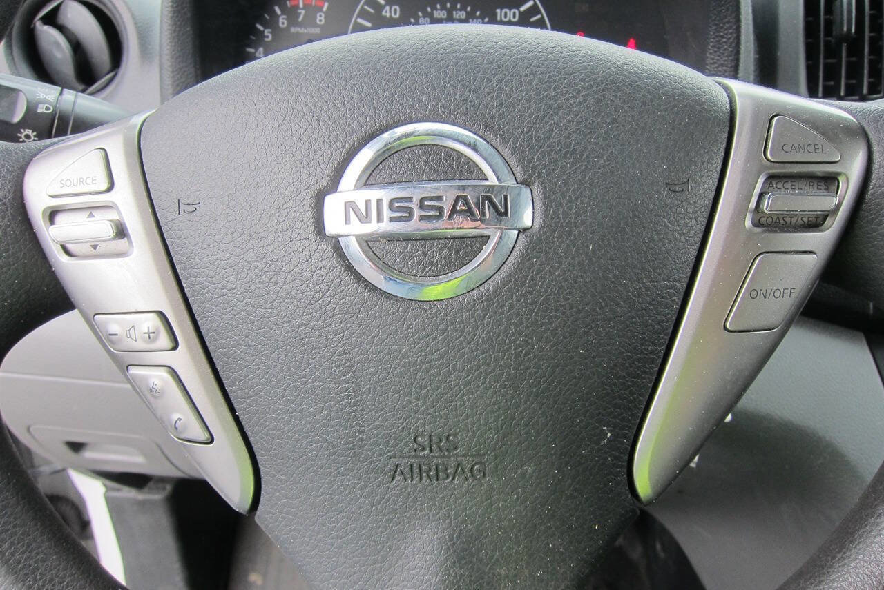 Used 2020 Nissan NV200 SV FWD image 13