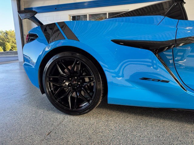 Used 2024 Chevrolet Corvette Z06 w/ Battery Protection Package RWD image 25
