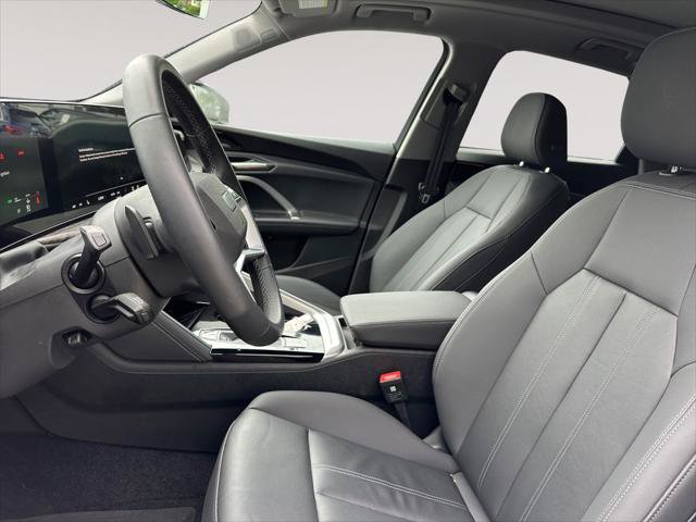 Certified 2025 Audi Q5 Premium w/ Premium Plus AWD/4WD image 9