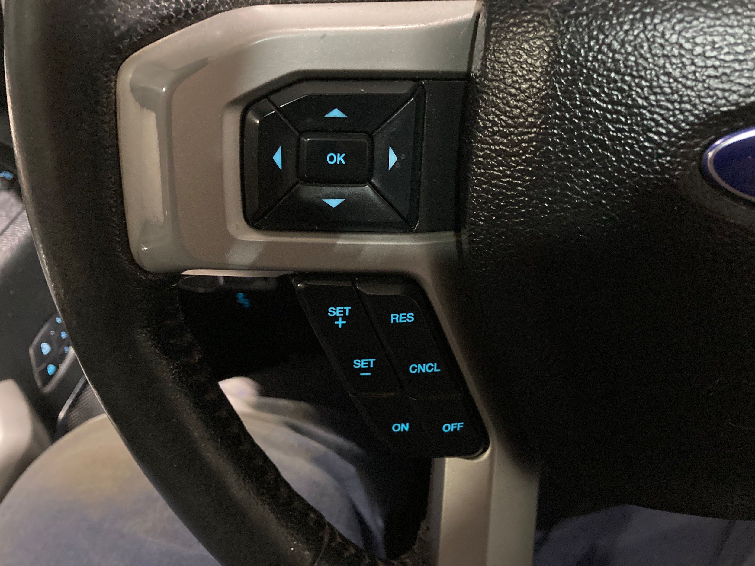 Used 2016 Ford F150 Lariat w/ Equipment Group 502A Luxury AWD/4WD image 28