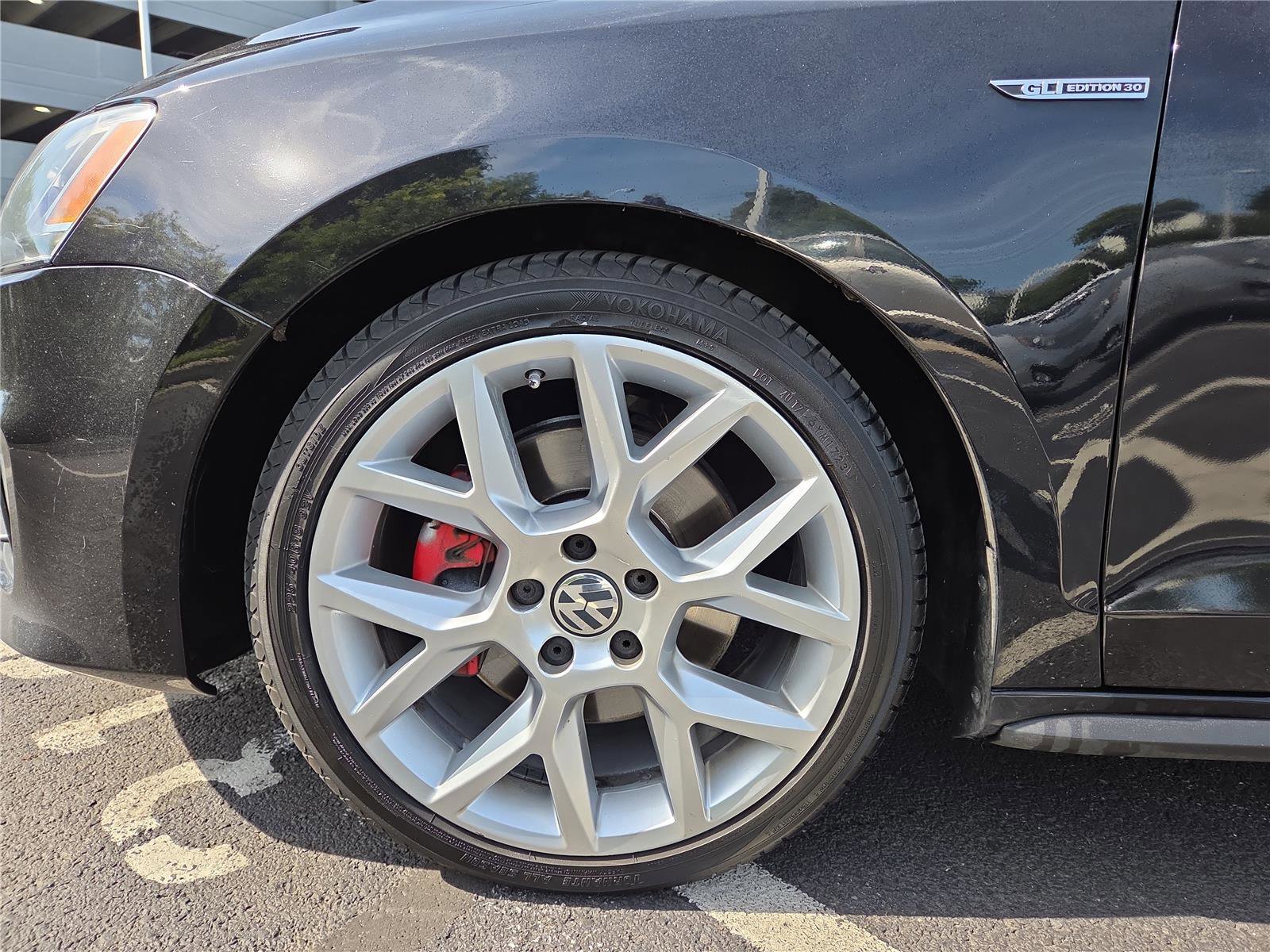 Used 2014 Volkswagen Jetta GLI Edition 30 FWD image 9