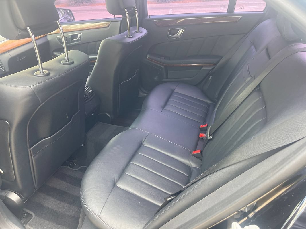 Used 2010 Mercedes-Benz E 350 Sedan image 17