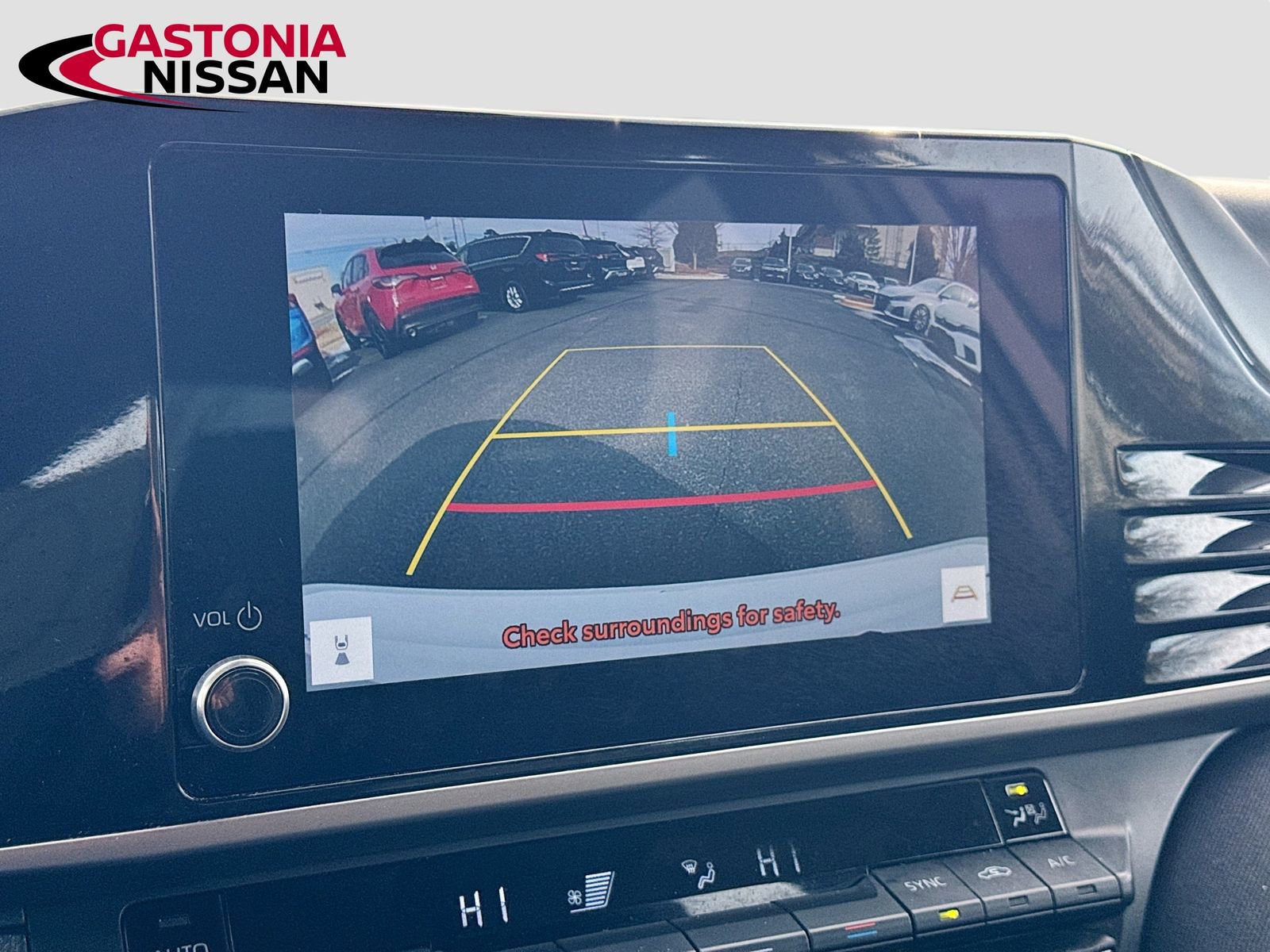 Used 2025 Toyota Camry LE image 17