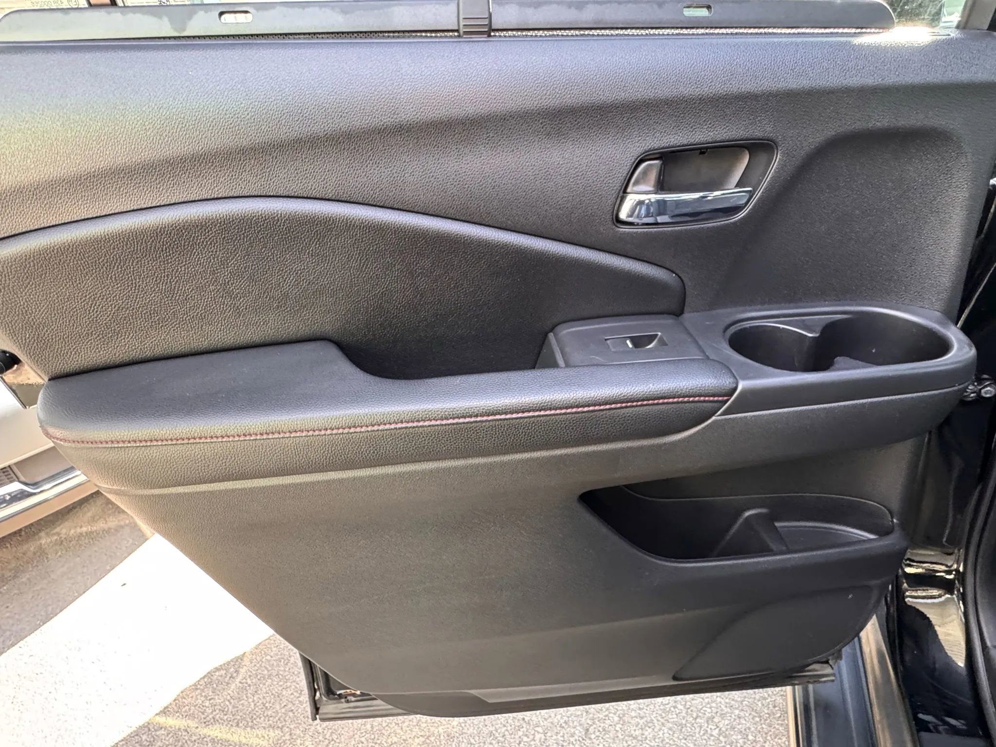 Used 2020 Honda Pilot Black Edition image 17