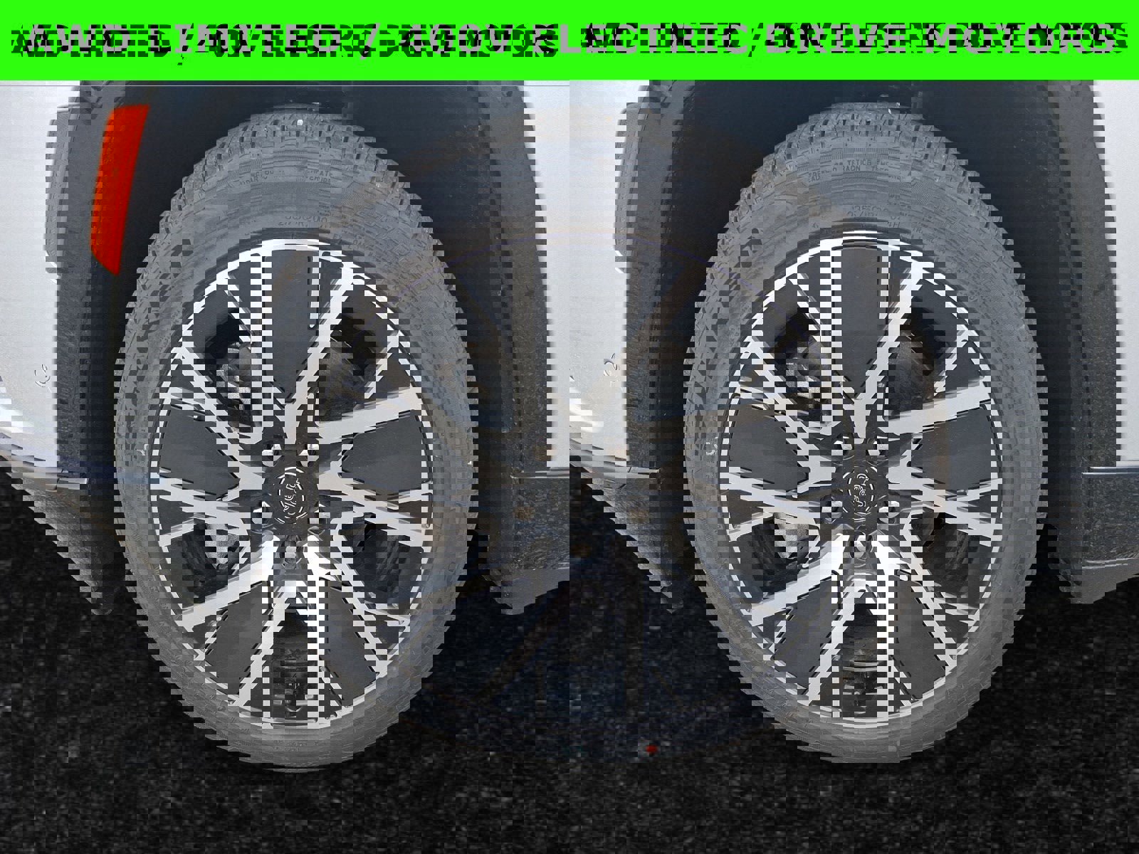 New 2025 Jeep Wagoneer S Limited image 15