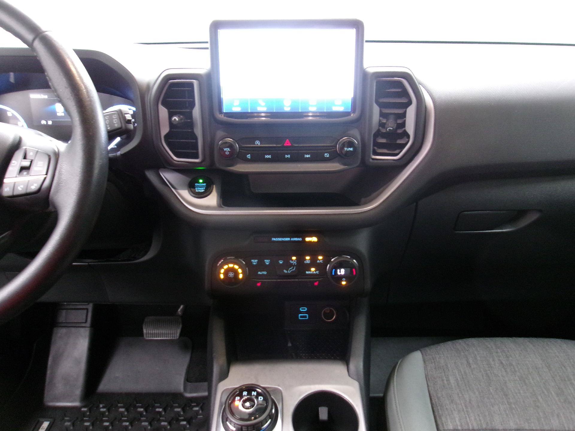 Used 2021 Ford Bronco Sport Big Bend w/ Big Bend Package AWD/4WD image 13
