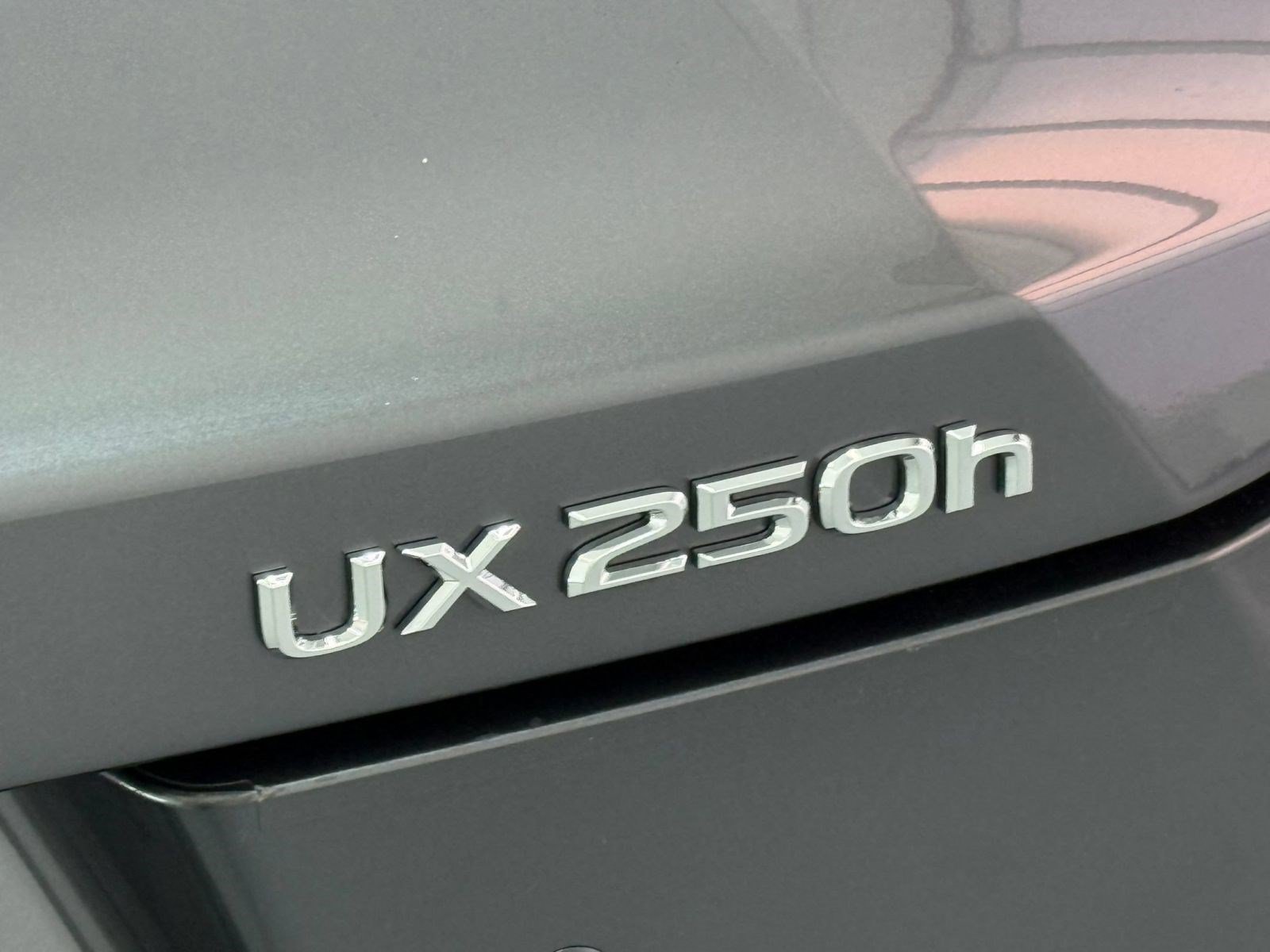 Used 2024 Lexus UX 250h F Sport FWD image 26