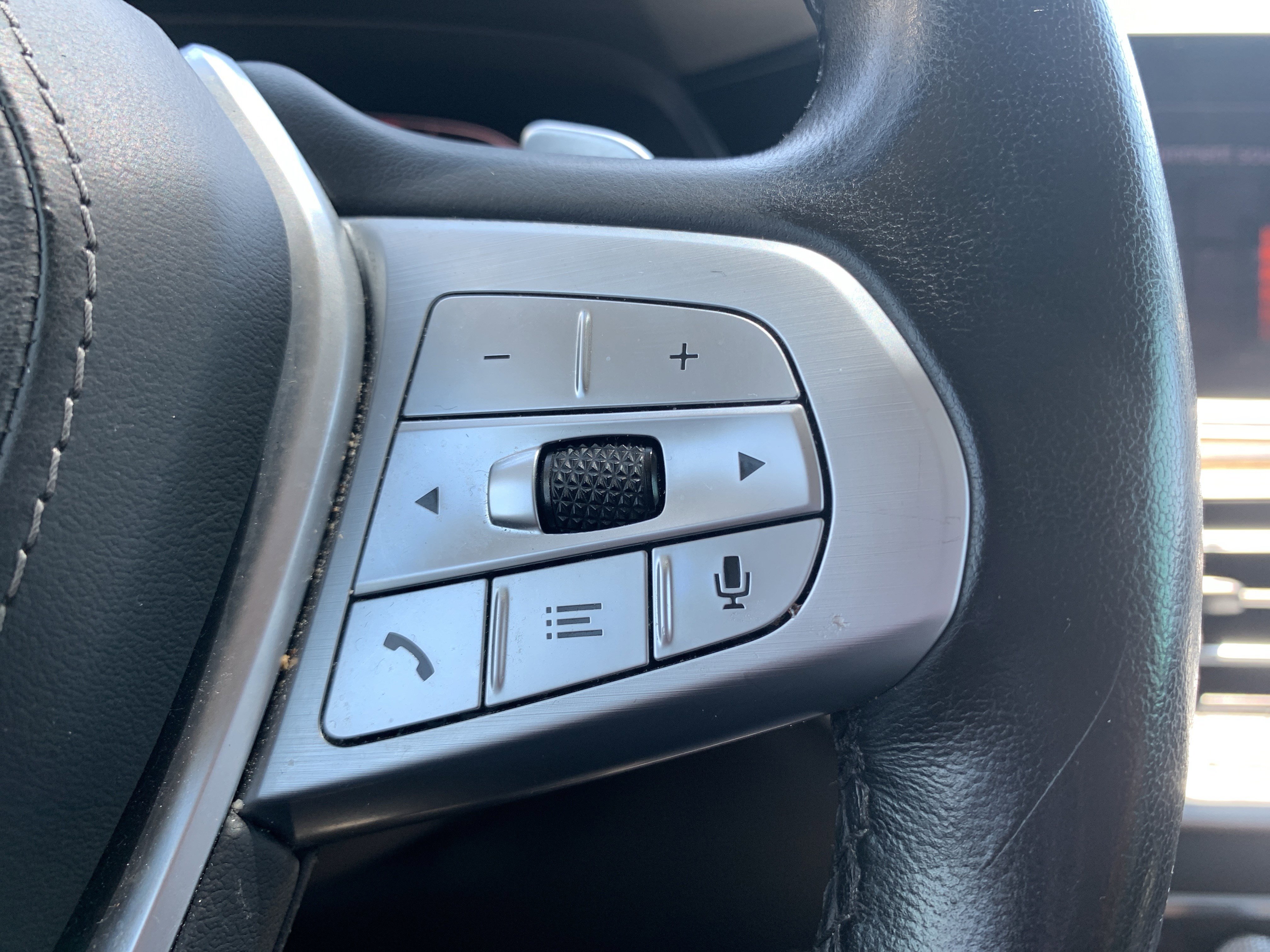 Used 2020 BMW X7 xDrive40i w/ Premium Package AWD/4WD image 20