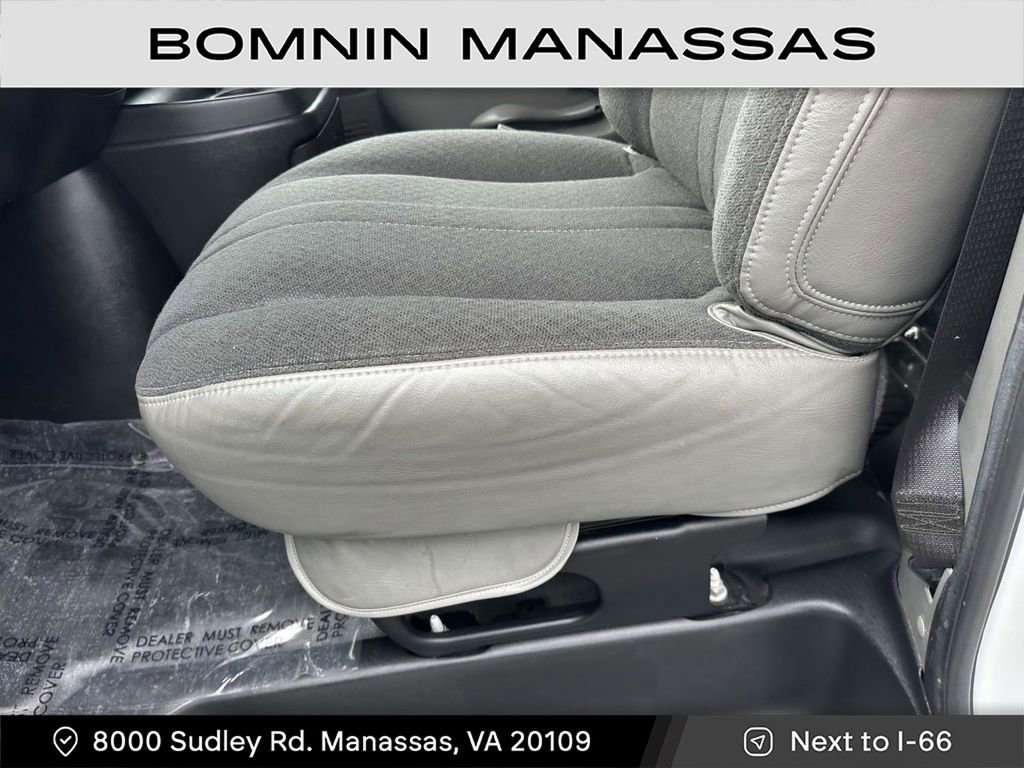 Used 2023 Chevrolet Express 2500 Work Van w/ Driver Convenience Package image 15