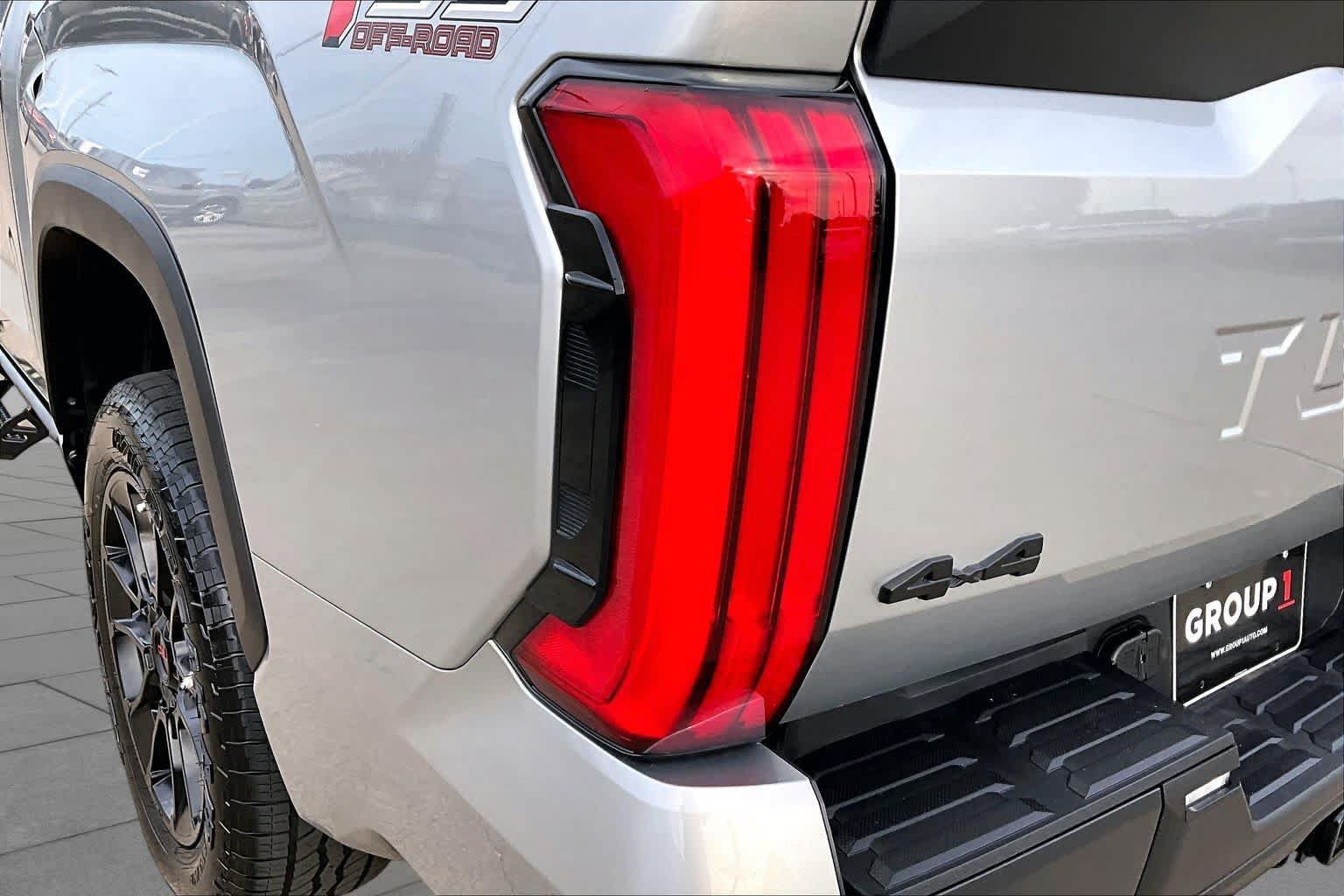 Used 2024 Toyota Tundra SR5 w/ SR5 Premium Package AWD/4WD image 29