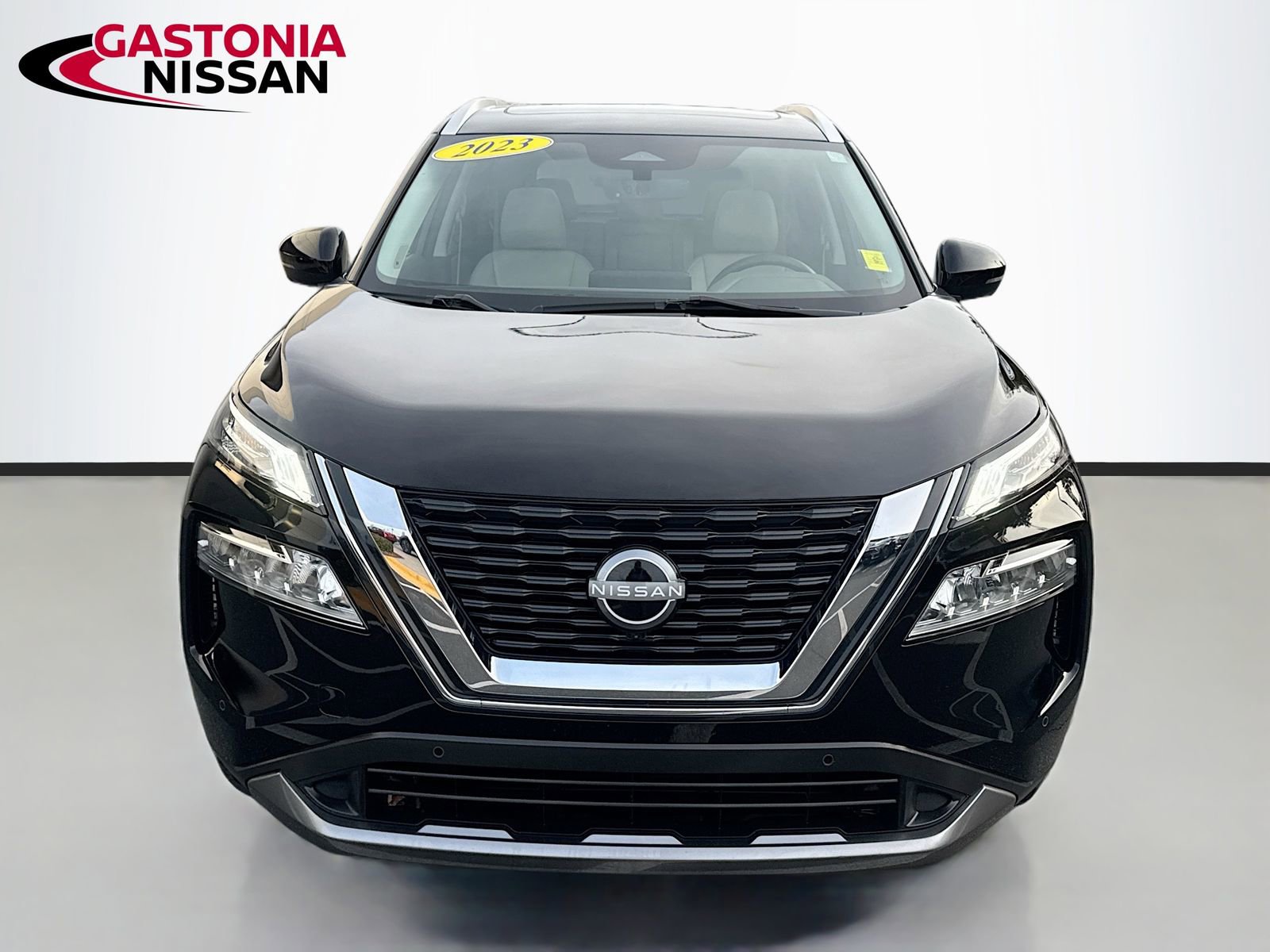 Used 2023 Nissan Rogue SL w/ SL Premium Package video 2