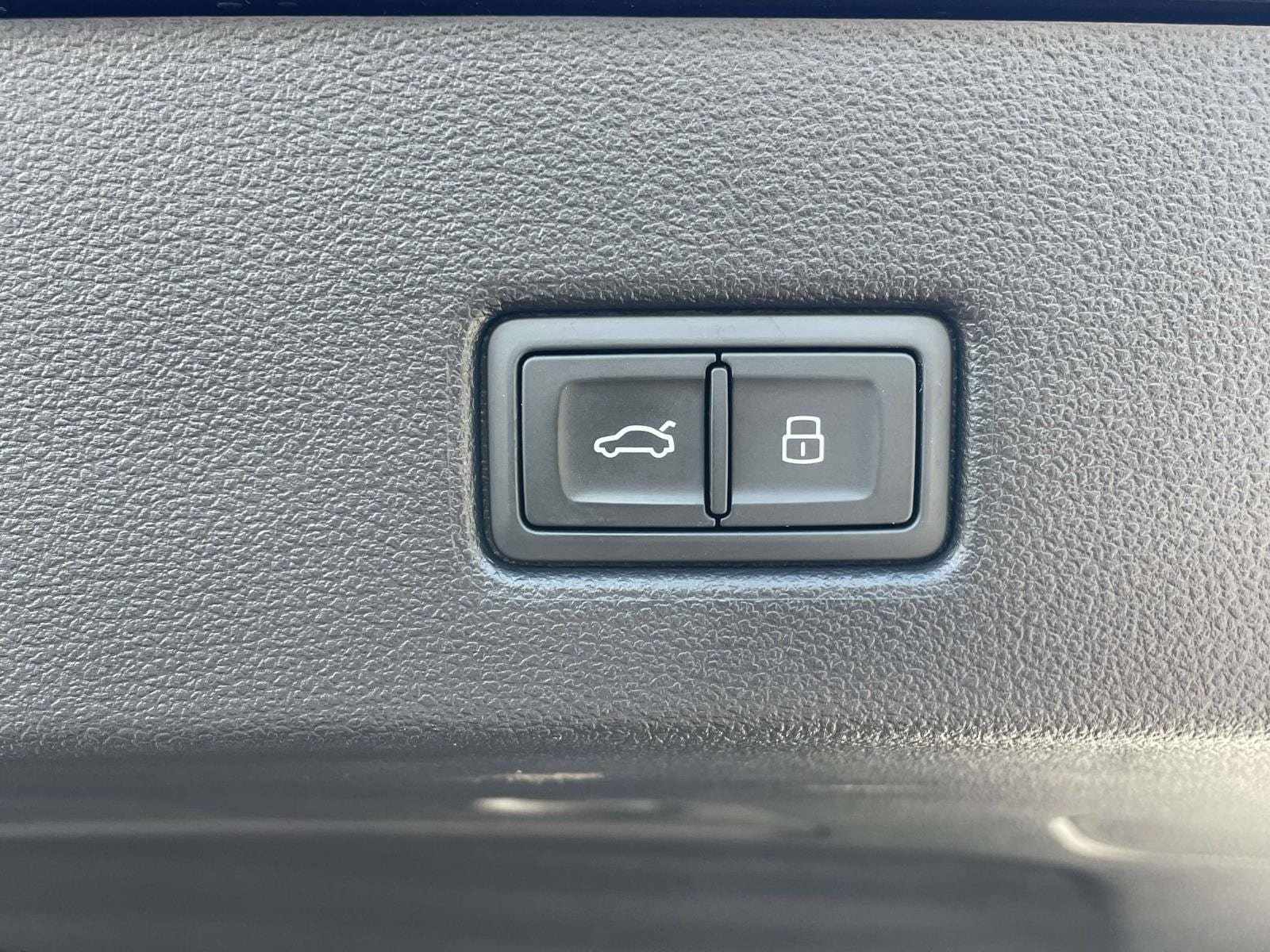 Certified 2023 Audi A7 Prestige AWD/4WD image 11