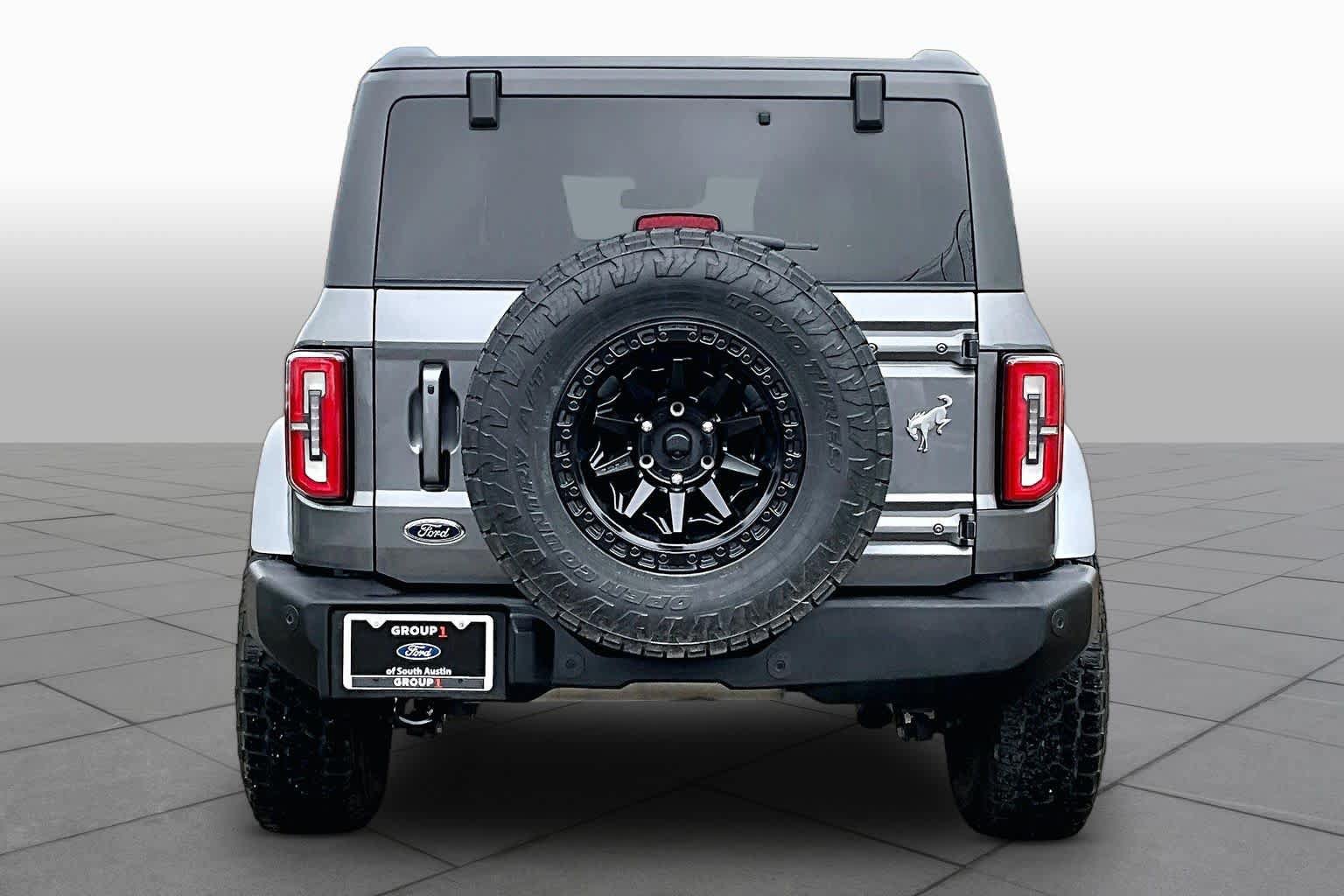 Used 2023 Ford Bronco Outer Banks AWD/4WD image 5