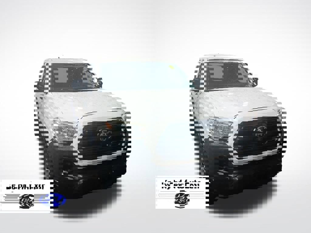 Used 2018 Toyota Tacoma SR image 2