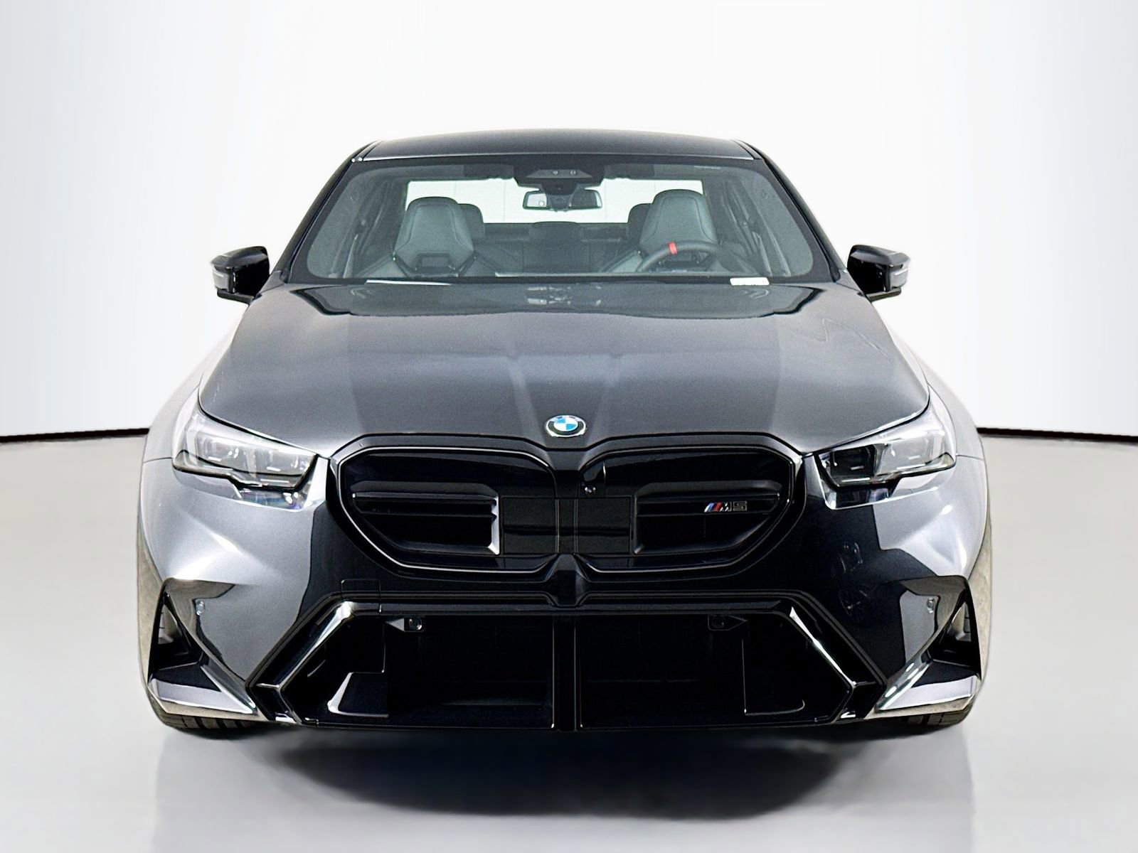 New 2026 BMW M5 w/ Executive Package AWD/4WD image 2