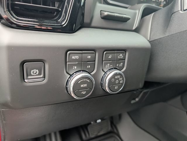 New 2026 GMC Sierra 3500 AT4 w/ AT4 Premium Plus Package AWD/4WD image 17