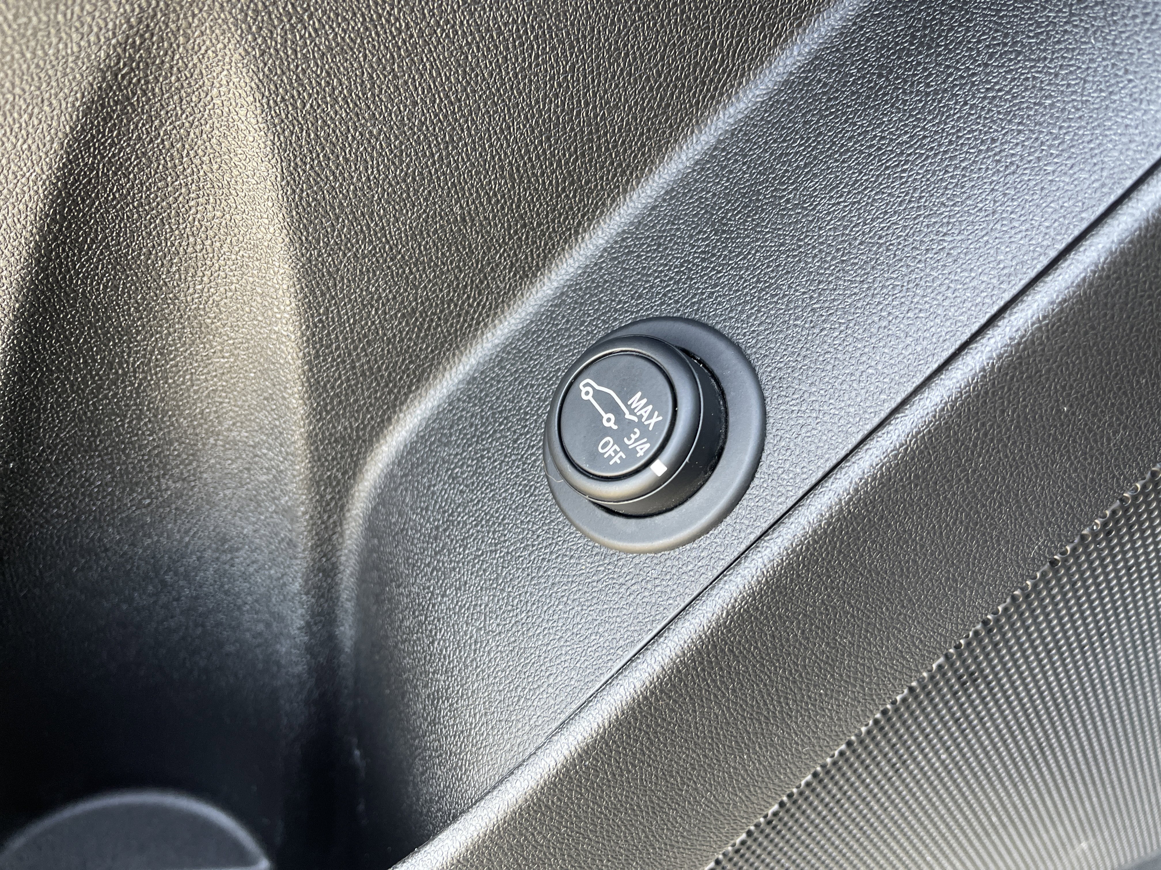 Used 2019 Chevrolet Equinox LT image 15