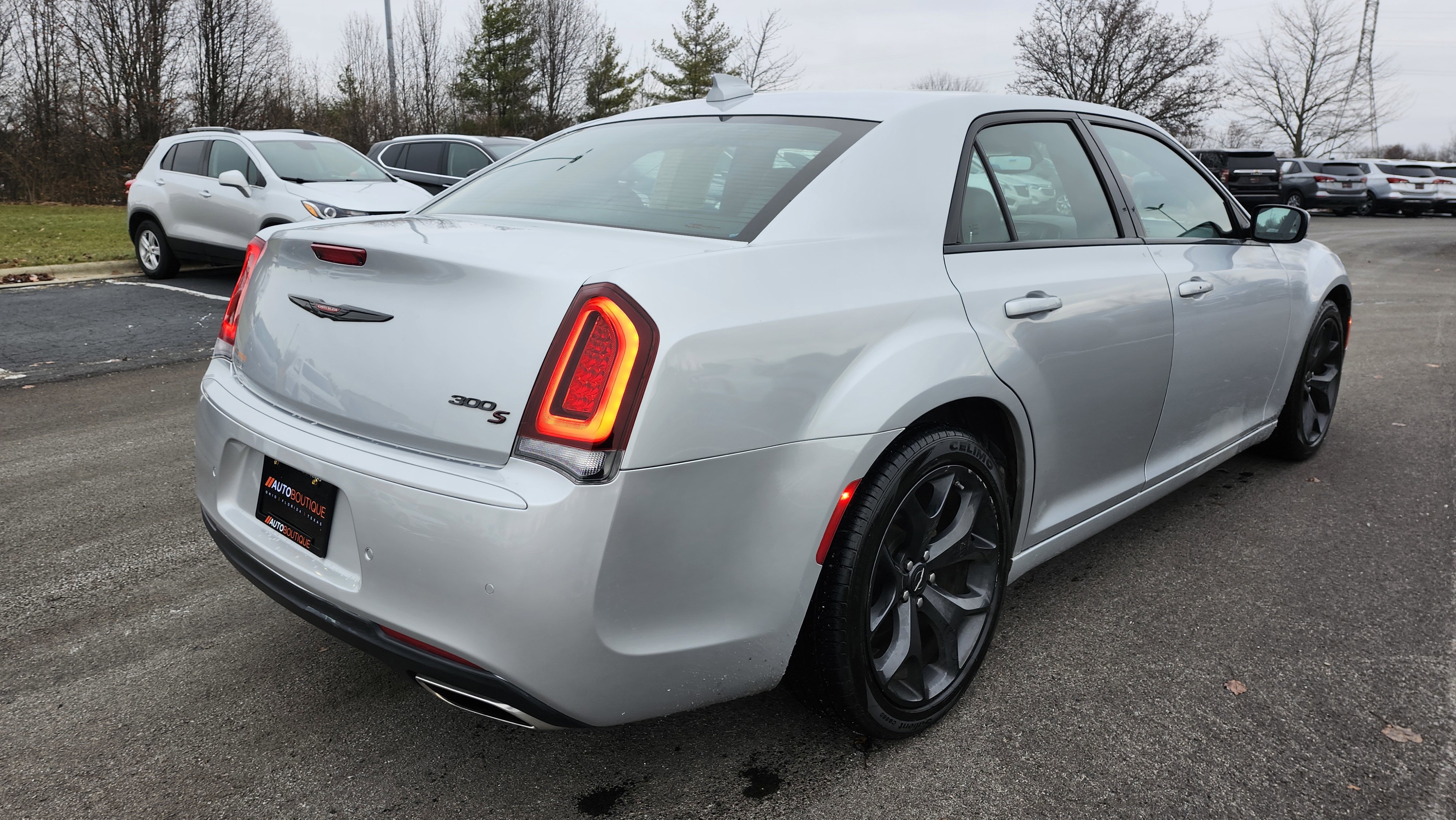 Used 2023 Chrysler 300 S image 18