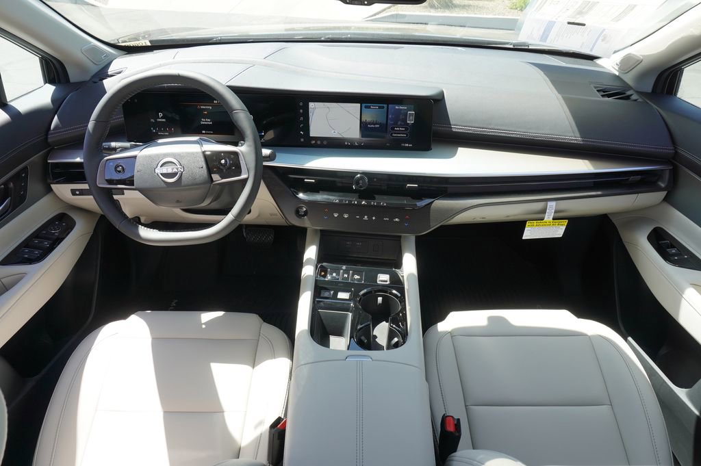 Certified 2025 Nissan Murano SL image 11