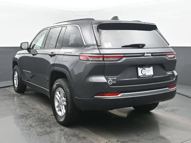 Used 2024 Jeep Grand Cherokee Laredo AWD/4WD image 4