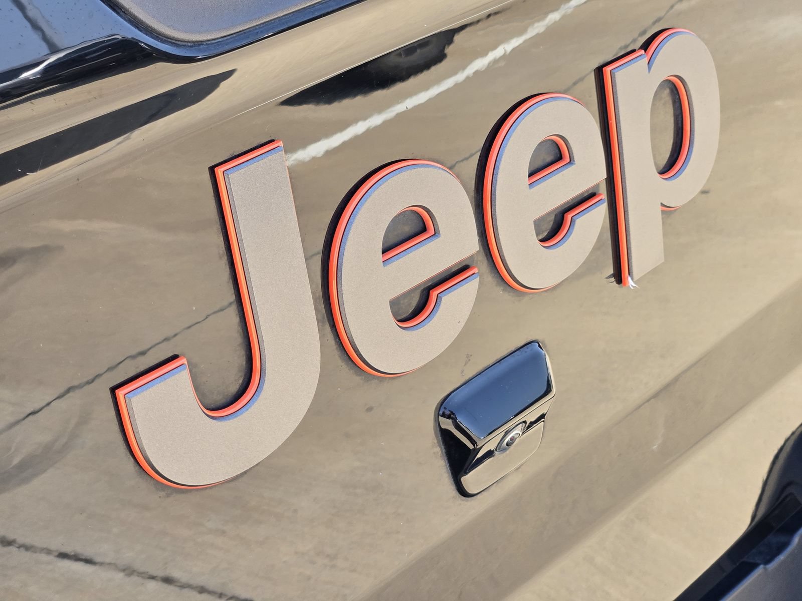 Used 2023 Jeep Gladiator Mojave w/ Cold Weather Group AWD/4WD image 13