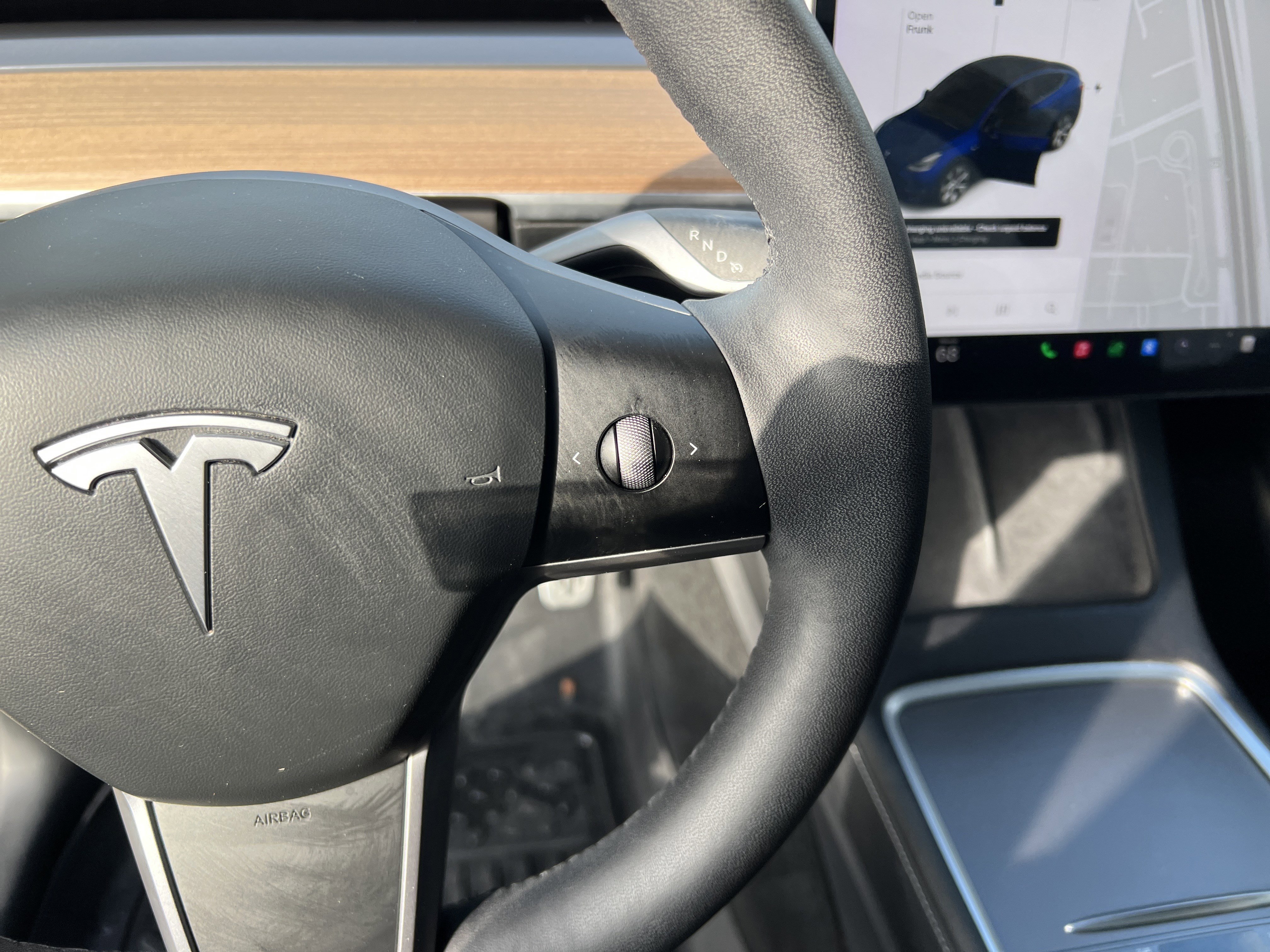 Used 2021 Tesla Model Y Long Range image 19