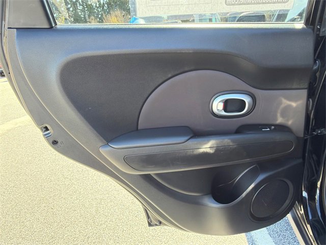 Used 2017 Kia Soul image 21