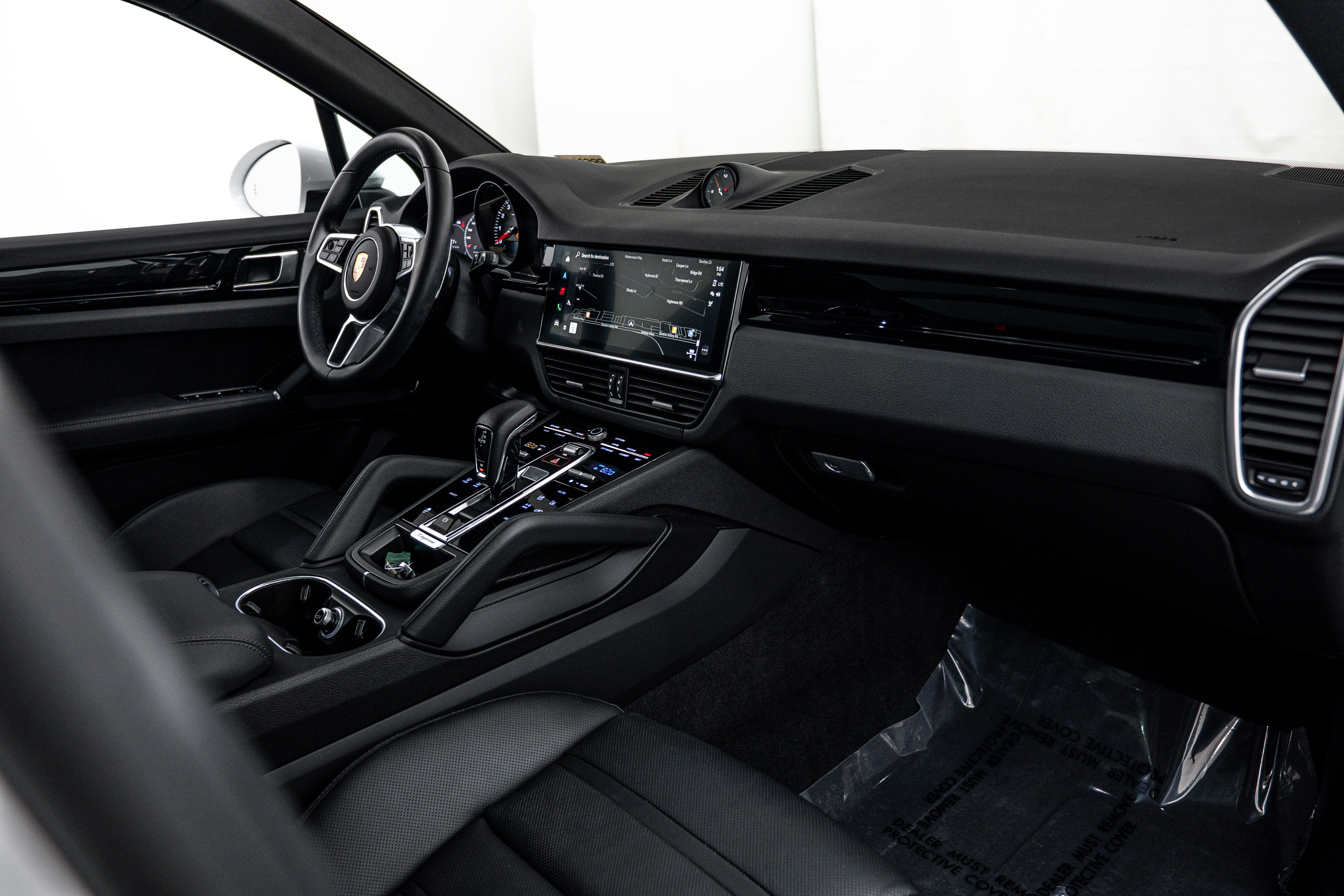 Certified 2023 Porsche Cayenne image 15